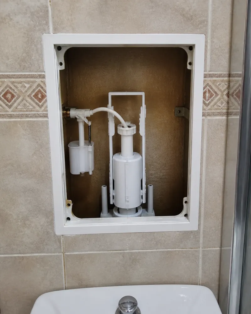 Concealed cistern in La Zenia
